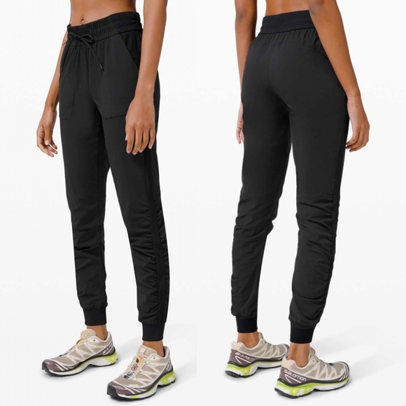 LULULEMON Beyond the Studio JoggerBlack Size 2